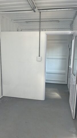 Steel Fabricated Partitions Shipping container stores